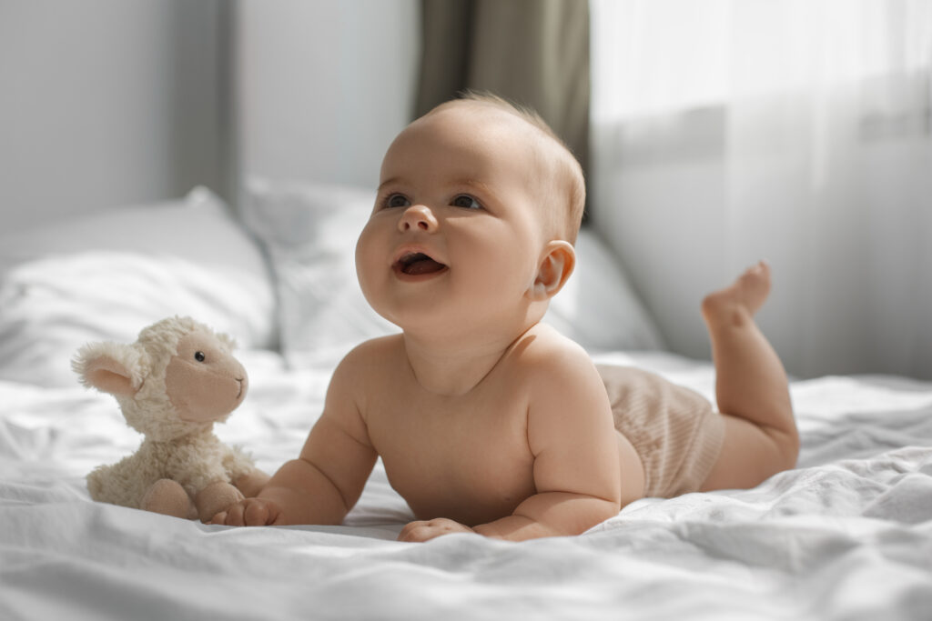 baby-with-stuffed-animal